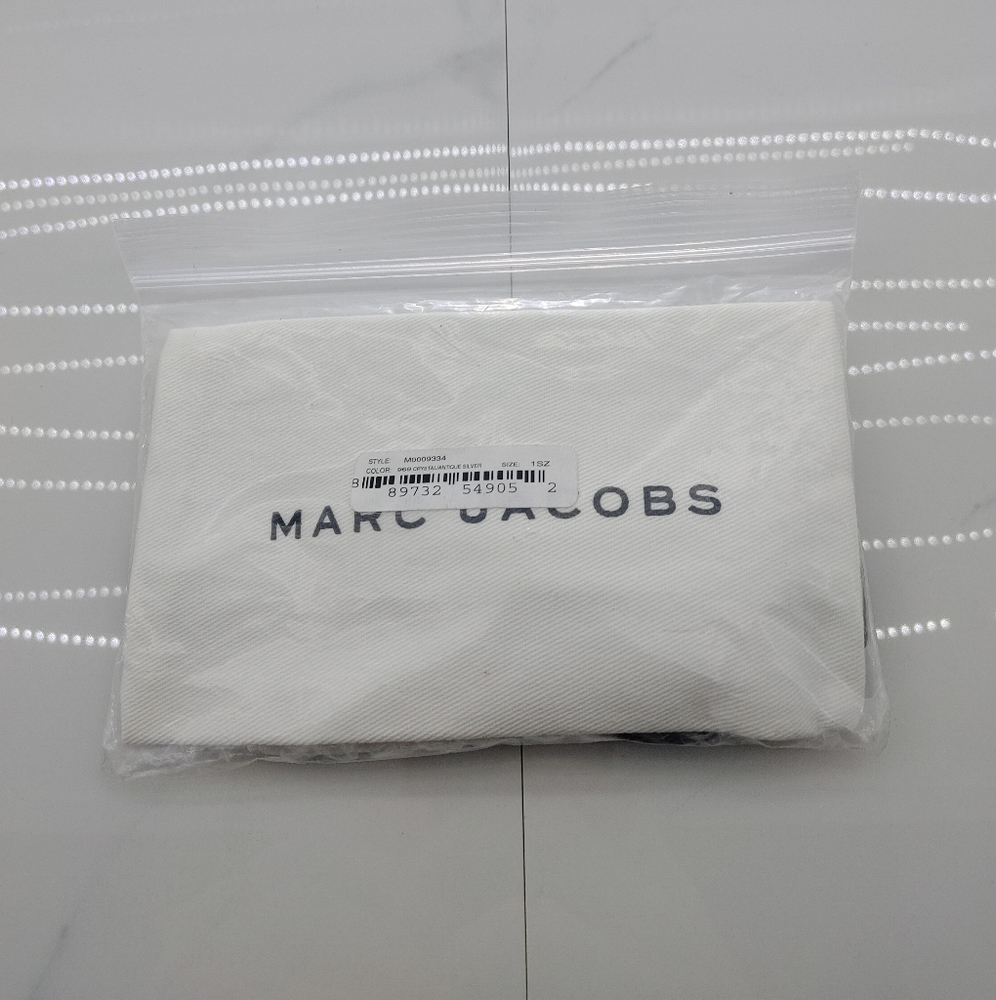 Marc Jacobs – Double Wrap Mask Necklace - Picture 5 of 6